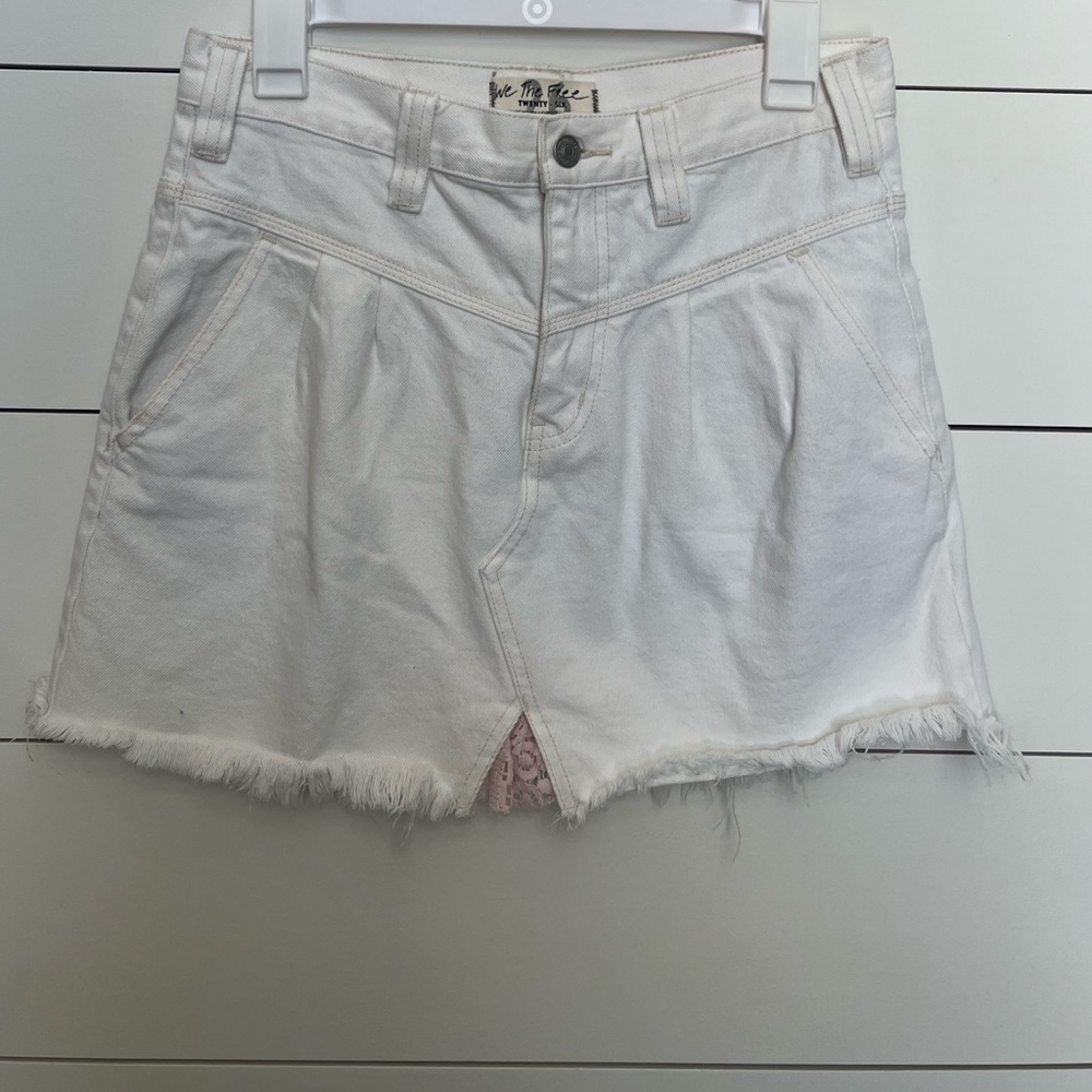 We The Free FREE PEOPLE Cream Denim Skirt SZ 26 - Picture 7 of 7